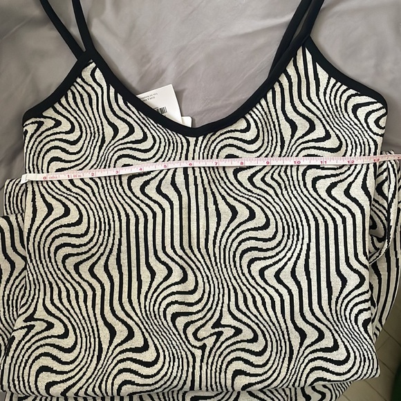 Bershka Strappy Midi Knit Geometric Print Dress Size Medium - Picture 7 of 7